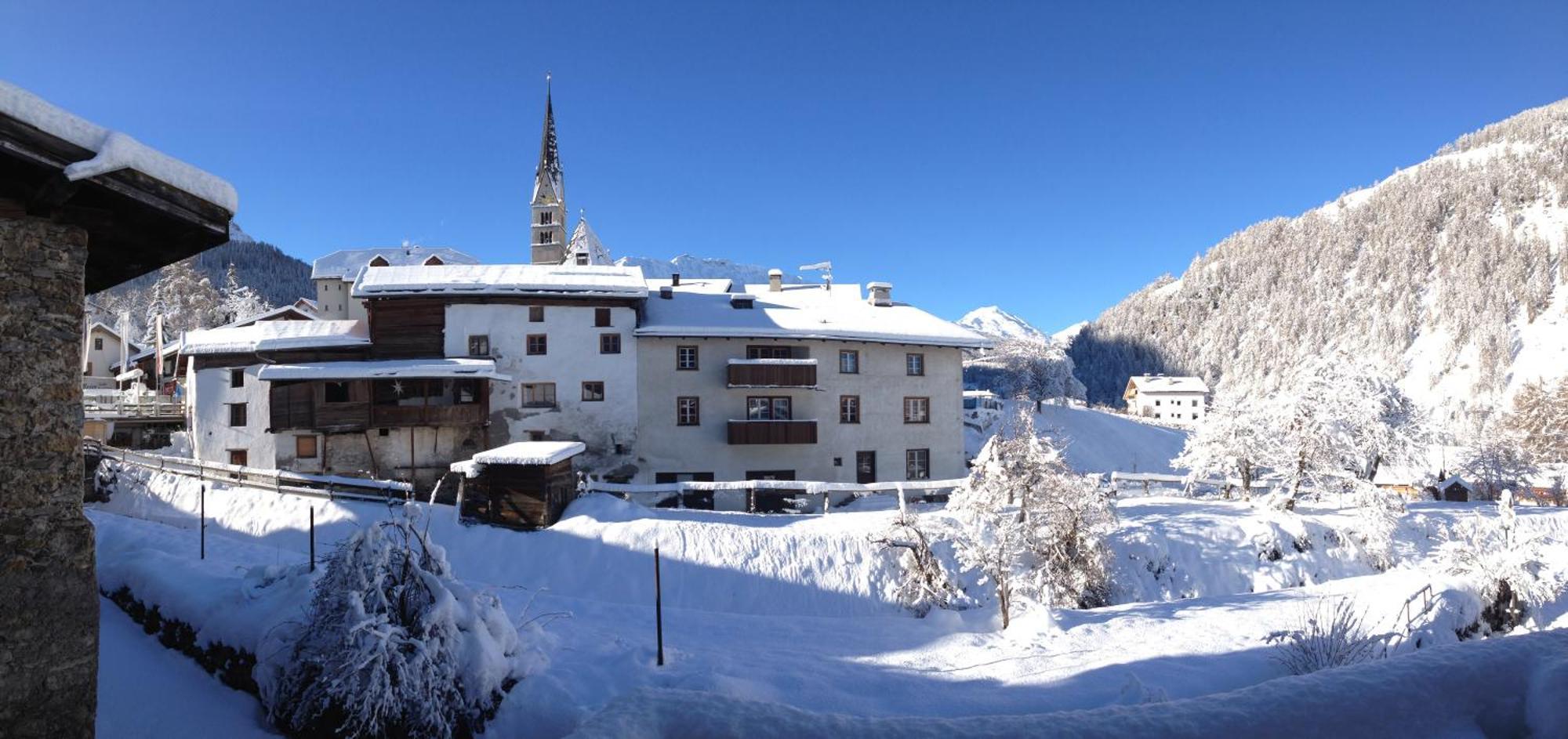 Chasa Jaro Bed and Breakfast Santa Maria Val Muestair Buitenkant foto